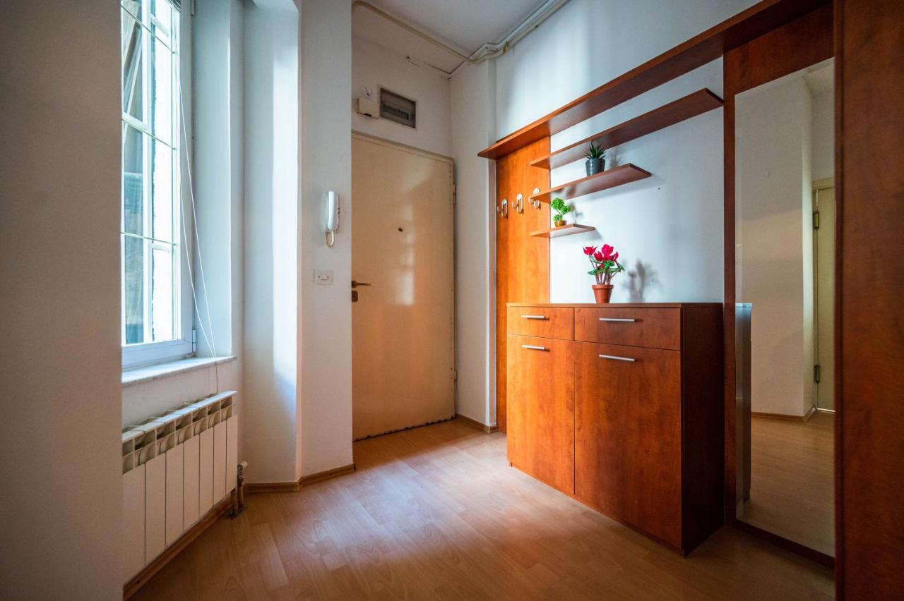 Bright And Modern 1Bdr Apartment In The Center Сараево Экстерьер фото